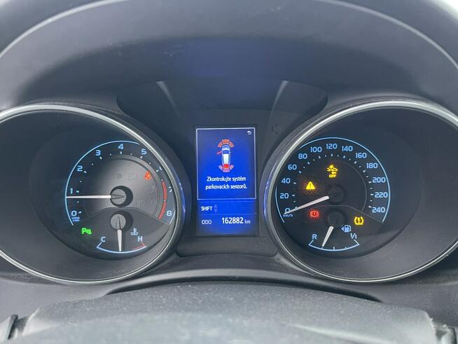 Toyota Auris Klimatronik Podgrzewanie Tempomat Czujniki park. 132KM Gliwice - zdjęcie 8