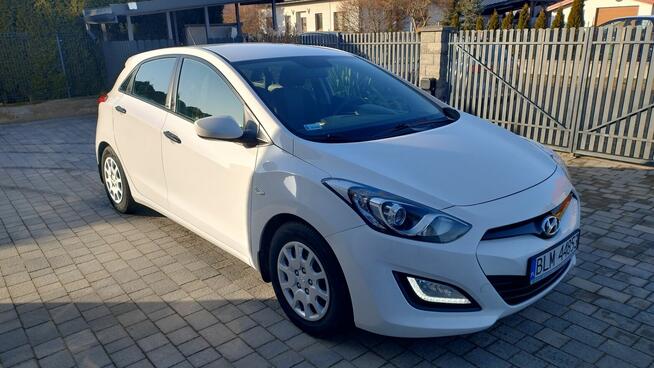 Hyundai i30 benzyna Salon Polska Konarzyce - zdjęcie 1