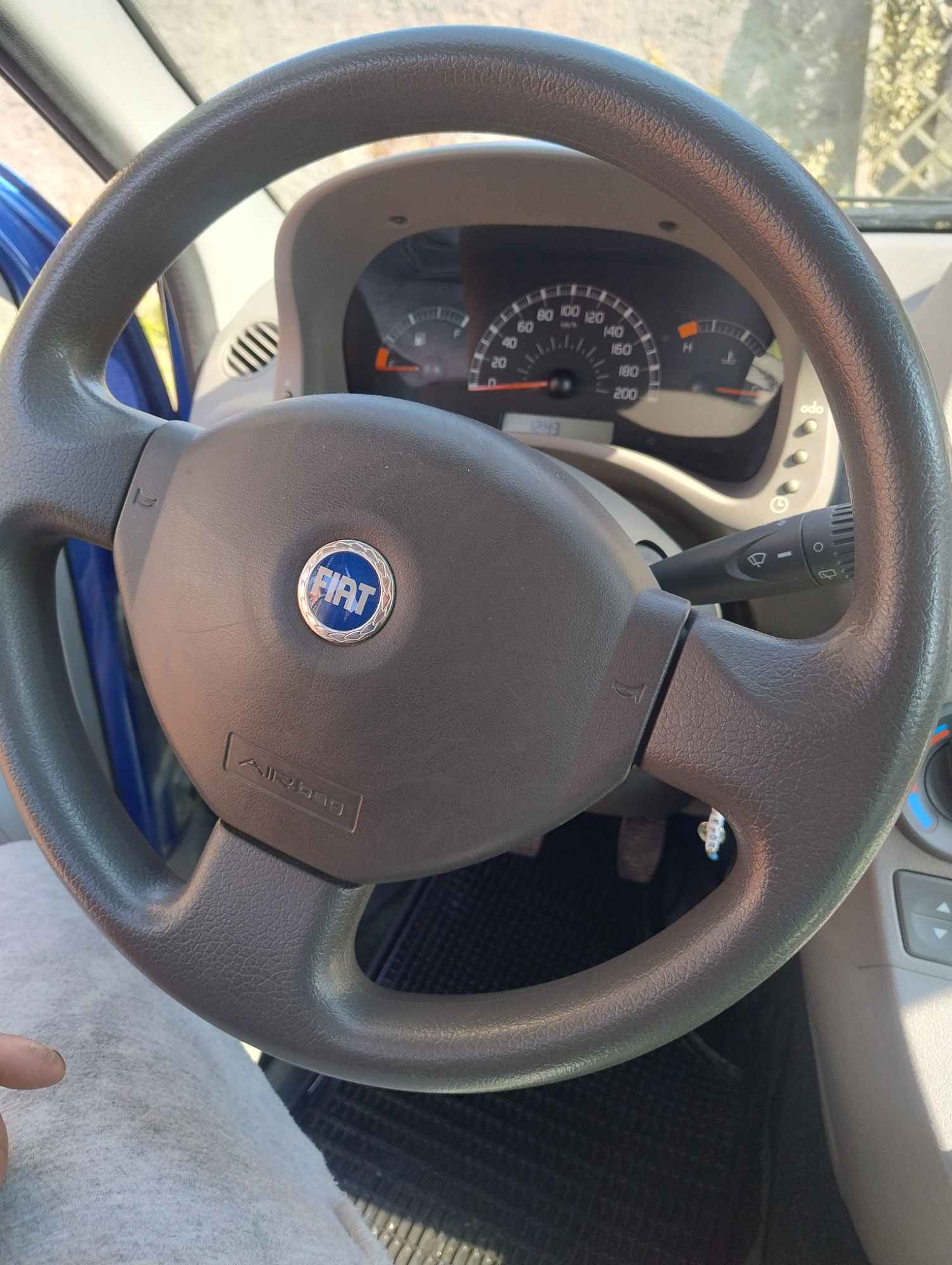 Sprzedam samochód osobowy Fiat panda Suwałki - zdjęcie 3