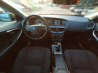 Volvo V40 niski przebieg, bardzo zadbane Tomaszów Mazowiecki - zdjęcie 11