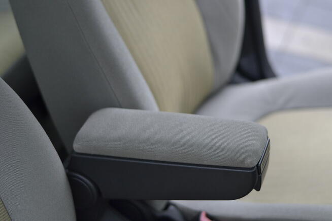 Fiat Grande Punto 1.3 90KM Dynamic 2006 bezwypadkowy Kraków - zdjęcie 9