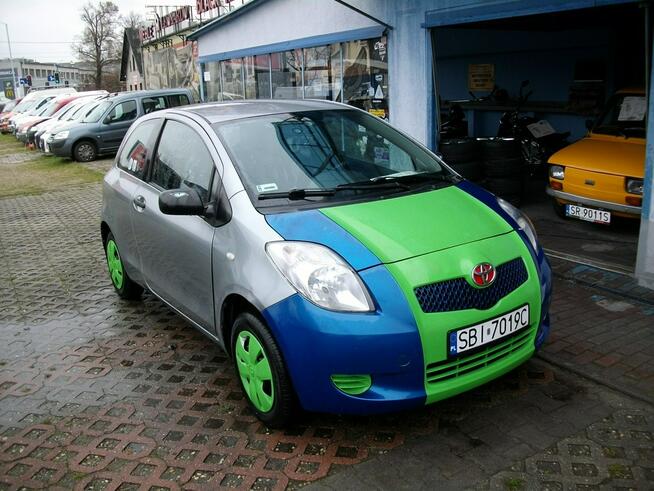 Toyota Yaris Katowice - zdjęcie 3