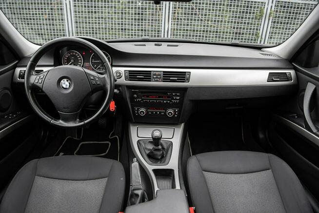BMW 320 M47 Rozrząd z przodu ! Szyberdach ! Super Stan ! Opłacona ! Zwoleń - zdjęcie 5