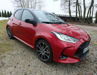 Toyota Yaris Hybrid 1.5 GR Sport Pleszew - zdjęcie 6