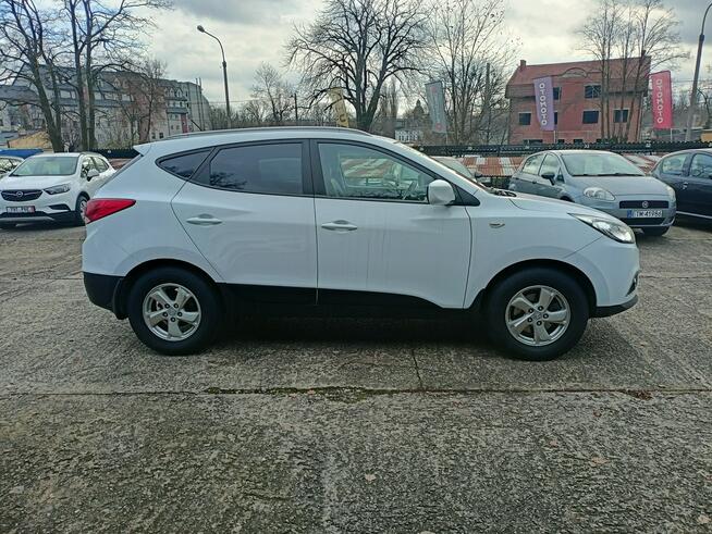 Hyundai ix35 zadbany , serwisowany Tomaszów Mazowiecki - zdjęcie 9