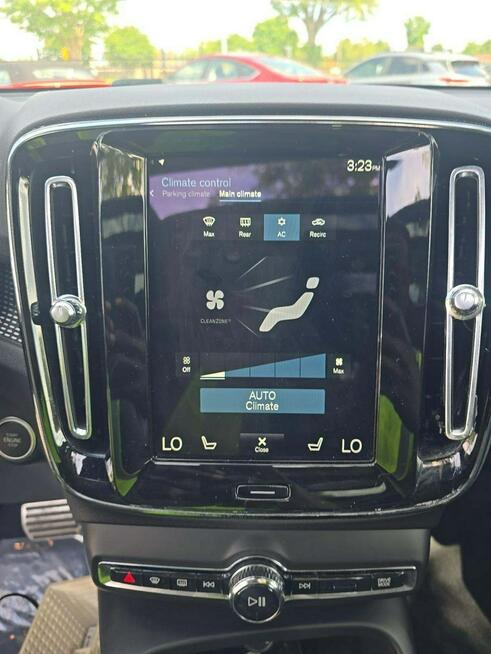 Volvo XC 40 R-Design / 4x4 / niski przebieg Warszawa - zdjęcie 7