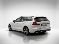 Volvo V60 B4 D Plus Dark aut  ! Z Polskiego Salonu ! Faktura VAT ! Warszawa - zdjęcie 3